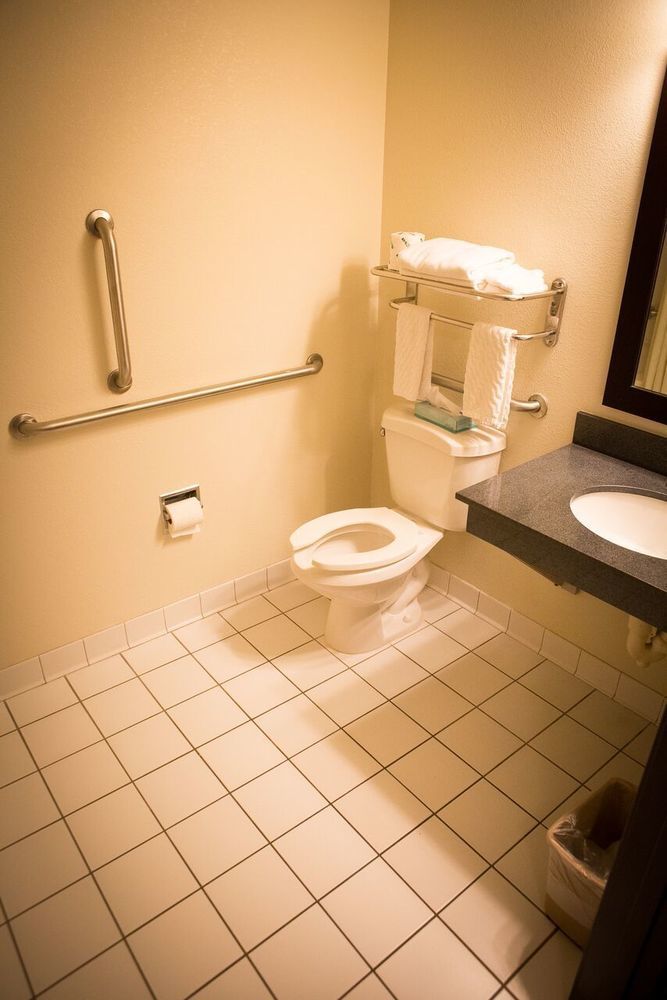 Regency Inn & Suites Anoka Bagian luar foto